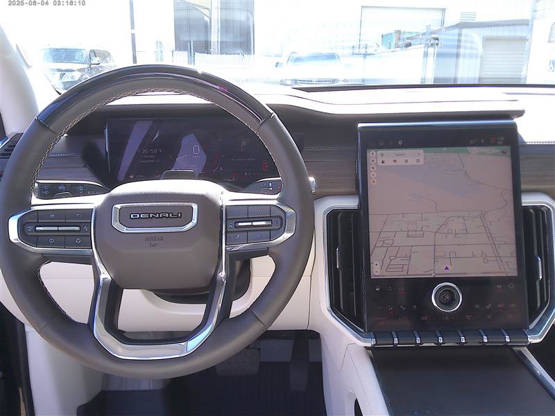 Used 2026 GMC Acadia Denali w/ Super Cruise Package AWD/4WD image 12
