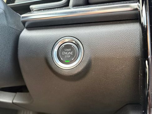 Used 2026 GMC Terrain Elevation w/ Elevation Premium Package AWD/4WD image 31