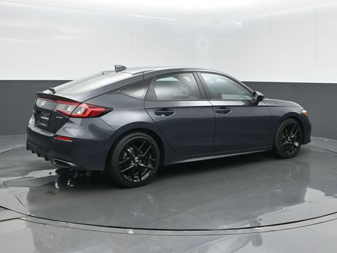Used 2025 Honda Civic Sport image 8