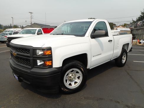 Used 2014 Chevrolet Silverado 1500 W/T w/ Trailering Package RWD image 4