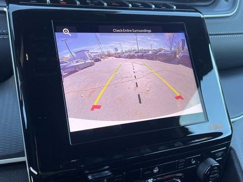 New 2025 Jeep Grand Cherokee Altitude image 24