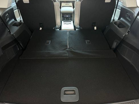 New 2026 Lincoln Aviator Reserve AWD/4WD image 15