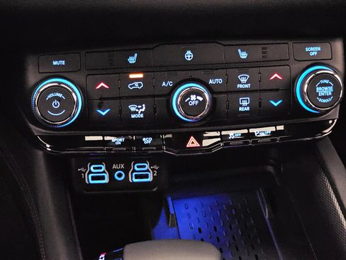 New 2026 Dodge Durango GT w/ Blacktop Package AWD/4WD image 25