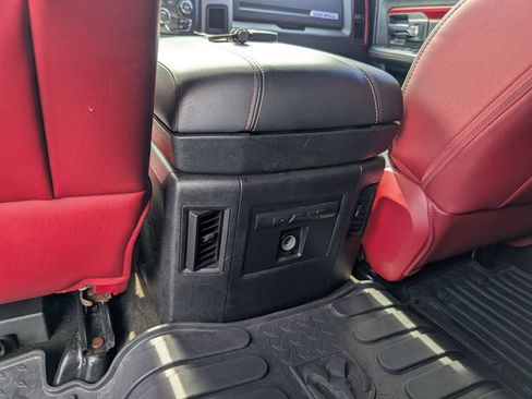 Used 2016 RAM 1500 Rebel AWD/4WD image 32