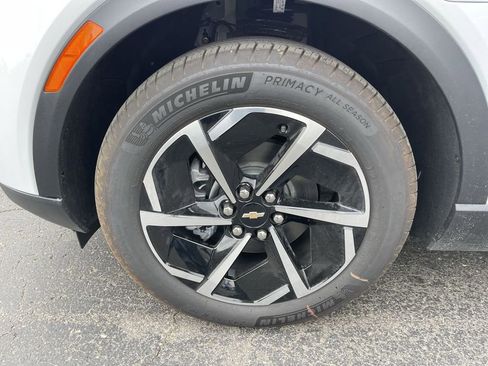 New 2026 Chevrolet Equinox EV LT image 10