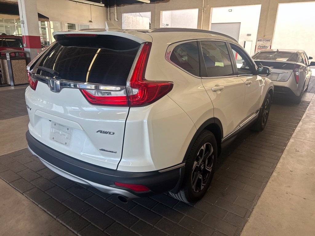 Used 2018 Honda CR-V Touring image 3