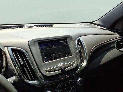 Used 2023 Chevrolet Equinox RS w/ LPO, Floor Liner Package AWD/4WD image 26