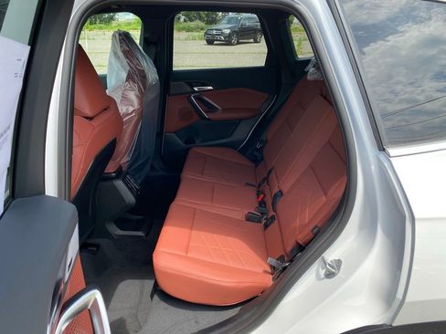 New 2026 BMW X1 xDrive28i w/ Convenience Package AWD/4WD image 7