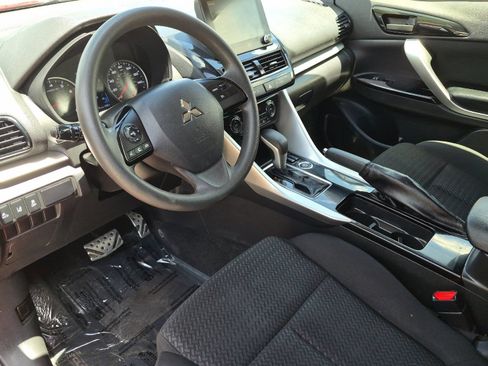 Used 2022 Mitsubishi Eclipse Cross LE AWD/4WD image 9