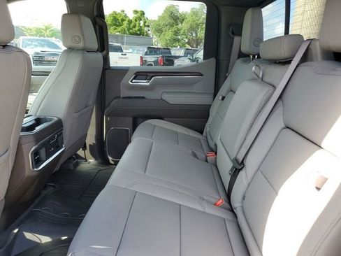 New 2026 GMC Sierra 1500 SLT w/ SLT Premium Plus Package AWD/4WD image 13