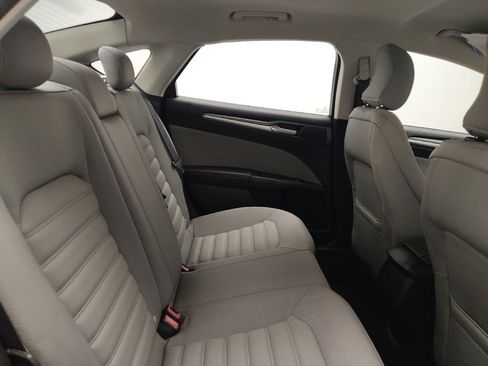 Used 2015 Ford Fusion S image 19