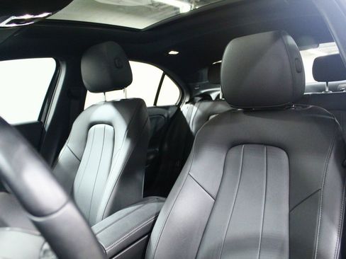 Used 2022 Mercedes-Benz A 220 4MATIC image 17