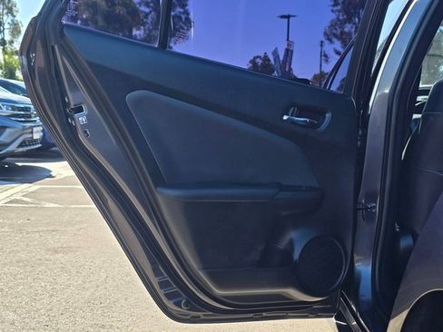 Used 2020 Toyota Prius Prime Limited image 19