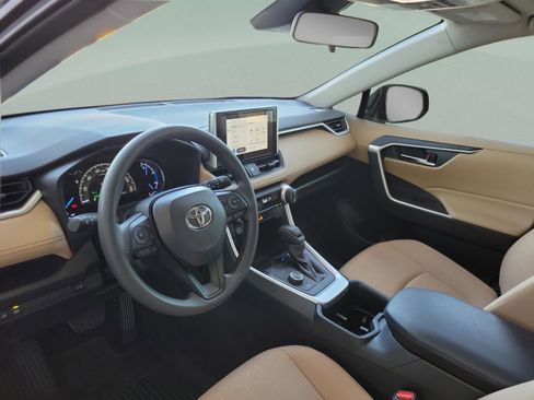Certified 2025 Toyota RAV4 XLE image 8