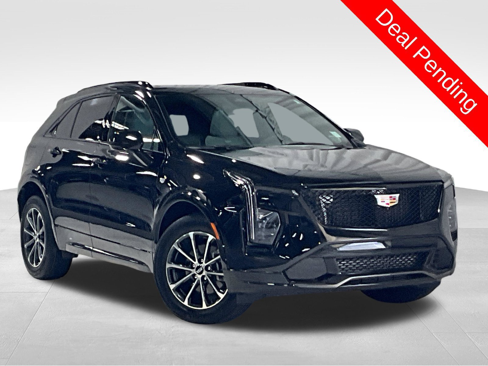 Used 2025 Cadillac XT4 Sport AWD/4WD image 1