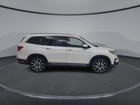 Used 2019 Honda Pilot Touring image 19