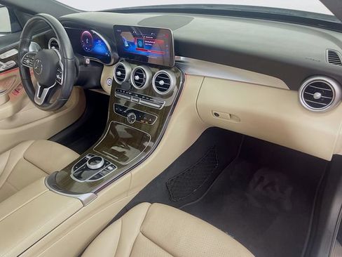Used 2020 Mercedes-Benz C 300 Sedan image 32