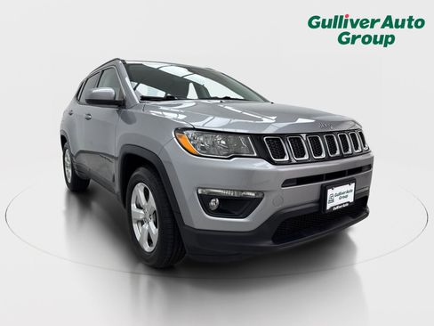 Used 2019 Jeep Compass Latitude w/ Safety & Security Group FWD image 13
