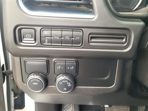 Used 2021 Chevrolet Tahoe RST w/ Luxury Package image 20