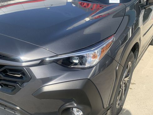 Used 2024 Subaru Crosstrek 2.0i Premium image 11