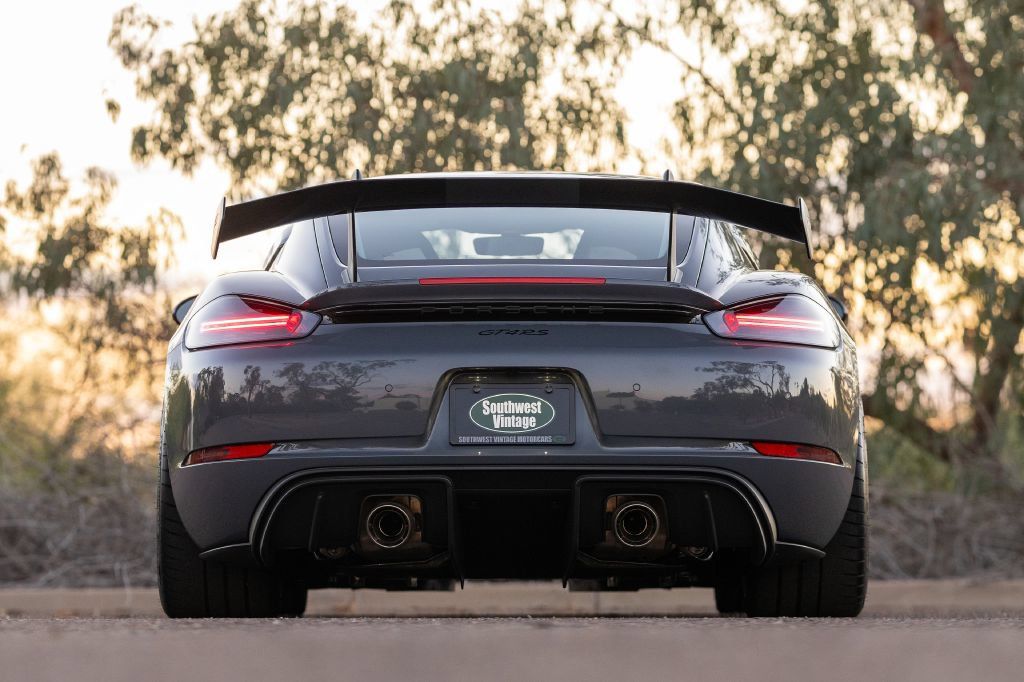 Used 2023 Porsche 718 Cayman GT4 RS RWD image 15