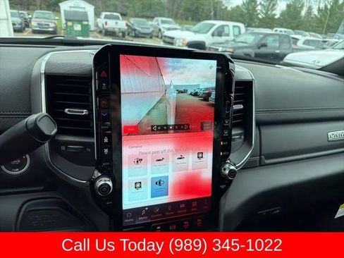 New 2026 RAM 2500 Laramie AWD/4WD image 36