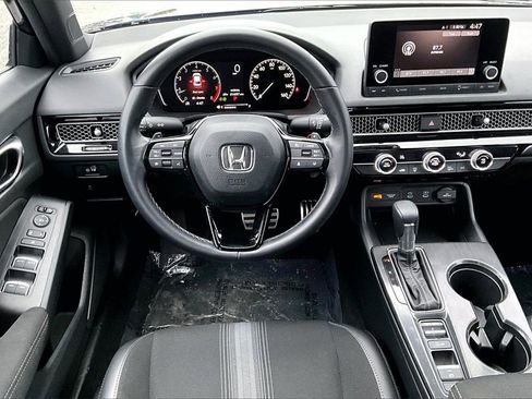Used 2025 Honda Civic Sport image 5
