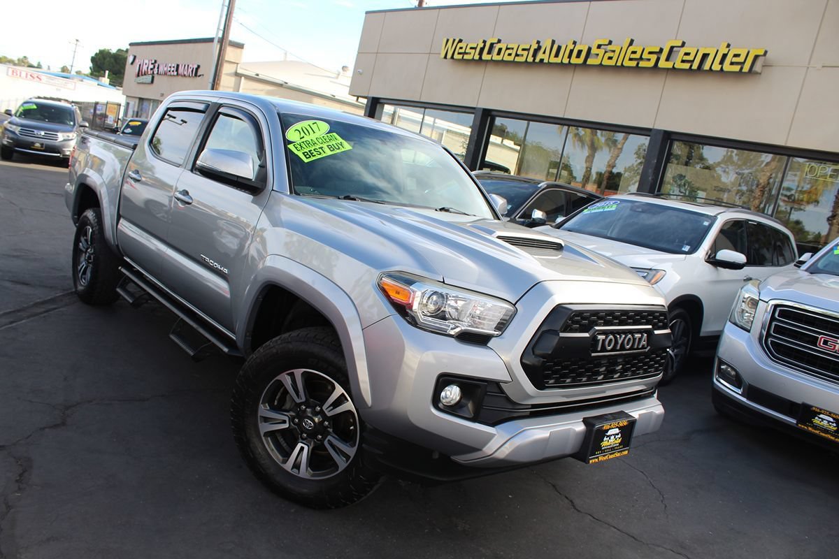 Used 2017 Toyota Tacoma TRD Sport RWD image 35