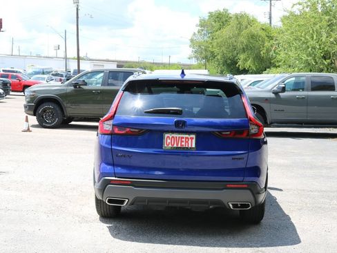 Used 2023 Honda CR-V Sport image 4