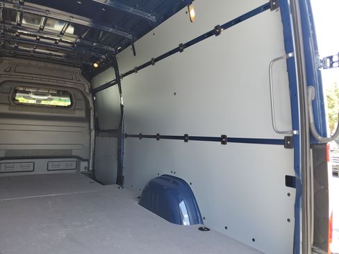 Used 2026 Mercedes-Benz Sprinter 2500 image 10