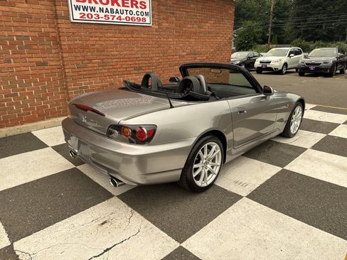 Used 2004 Honda S2000 image 20