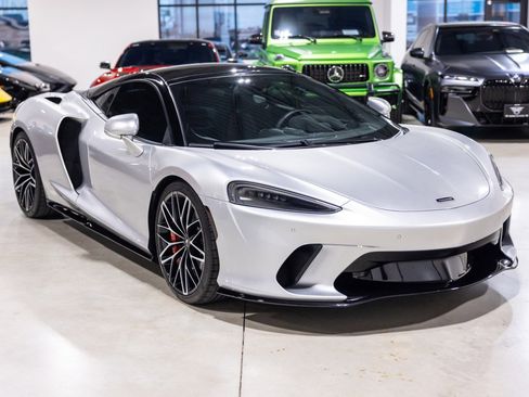 Used 2022 McLaren GT RWD image 10