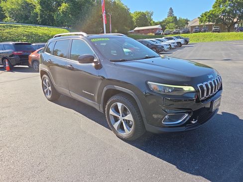 Used 2021 Jeep Cherokee Limited w/ Elite Package AWD/4WD image 1
