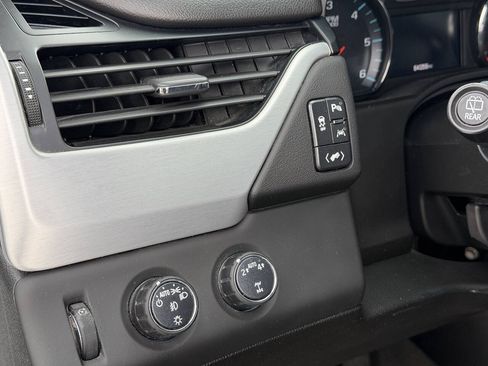 Used 2019 GMC Yukon SLE w/ Convenience Package AWD/4WD image 10