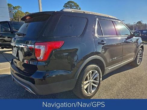 Certified 2017 Ford Explorer XLT w/ Equipment Group 202A image 4