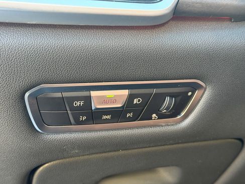 Used 2022 BMW X5 xDrive45e w/ M Sport Package image 37