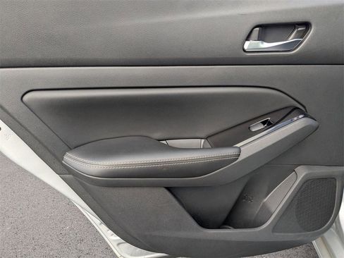 Used 2023 Nissan Altima 2.5 SL image 30