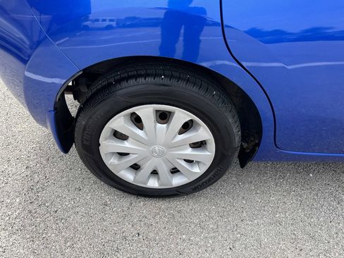 Used 2014 Nissan Versa Note SV FWD image 10