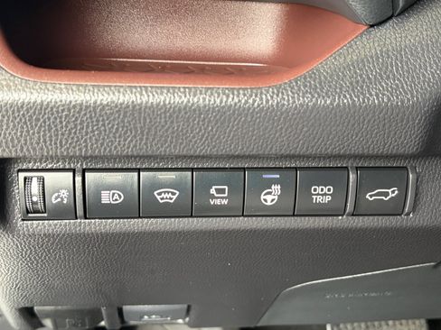 Used 2025 Toyota RAV4 Limited w/ Advanced Technology Package AWD/4WD image 27