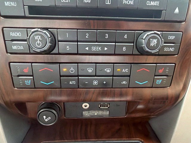 Used 2012 Ford F150 Lariat w/ Lariat Chrome Pkg AWD/4WD image 30
