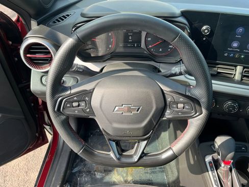 Used 2024 Chevrolet Trax RS w/ Driver Confidence Package image 12