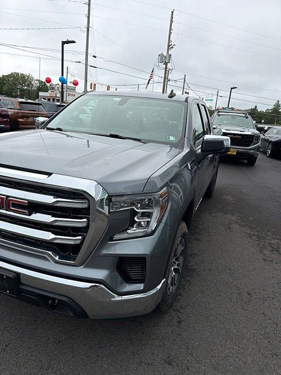 Used 2021 GMC Sierra 1500 SLE AWD/4WD image 2