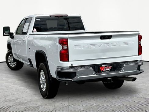 Used 2024 Chevrolet Silverado 3500 LT w/ All Star Edition AWD/4WD image 4