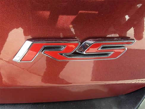 Used 2022 Chevrolet Traverse RS image 41