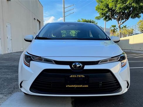 Used 2023 Toyota Corolla LE FWD image 8