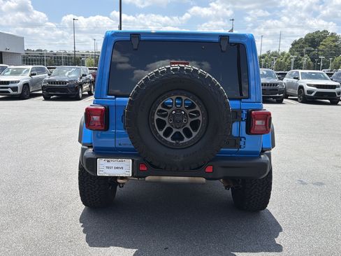 Used 2021 Jeep Wrangler Unlimited Rubicon w/ Xtreme Recon 35" Tire Package AWD/4WD image 7