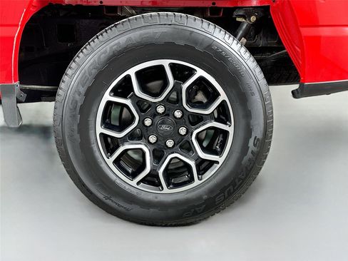 Used 2021 Ford F150 XLT w/ Equipment Group 302A High image 26