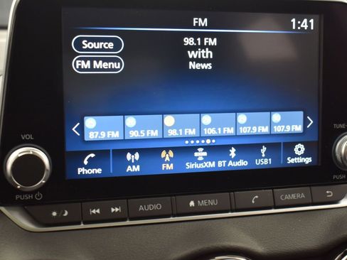 New 2025 Nissan Sentra SR w/ SR Premium Package image 10