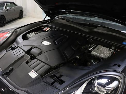 Used 2019 Porsche Cayenne S image 83