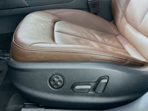 Used 2018 Audi A3 2.0T Premium Plus image 17